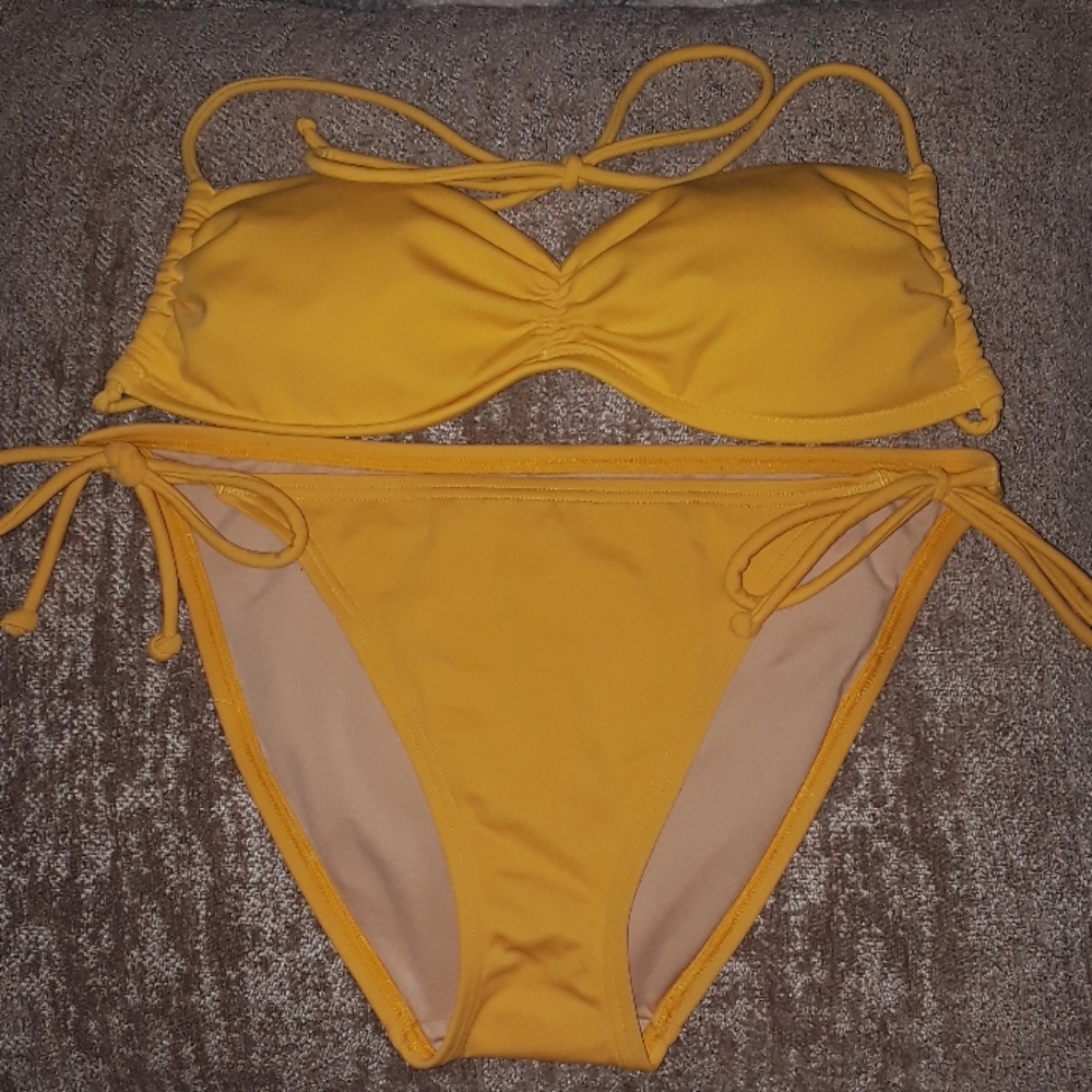 VS Bandeau Bikini